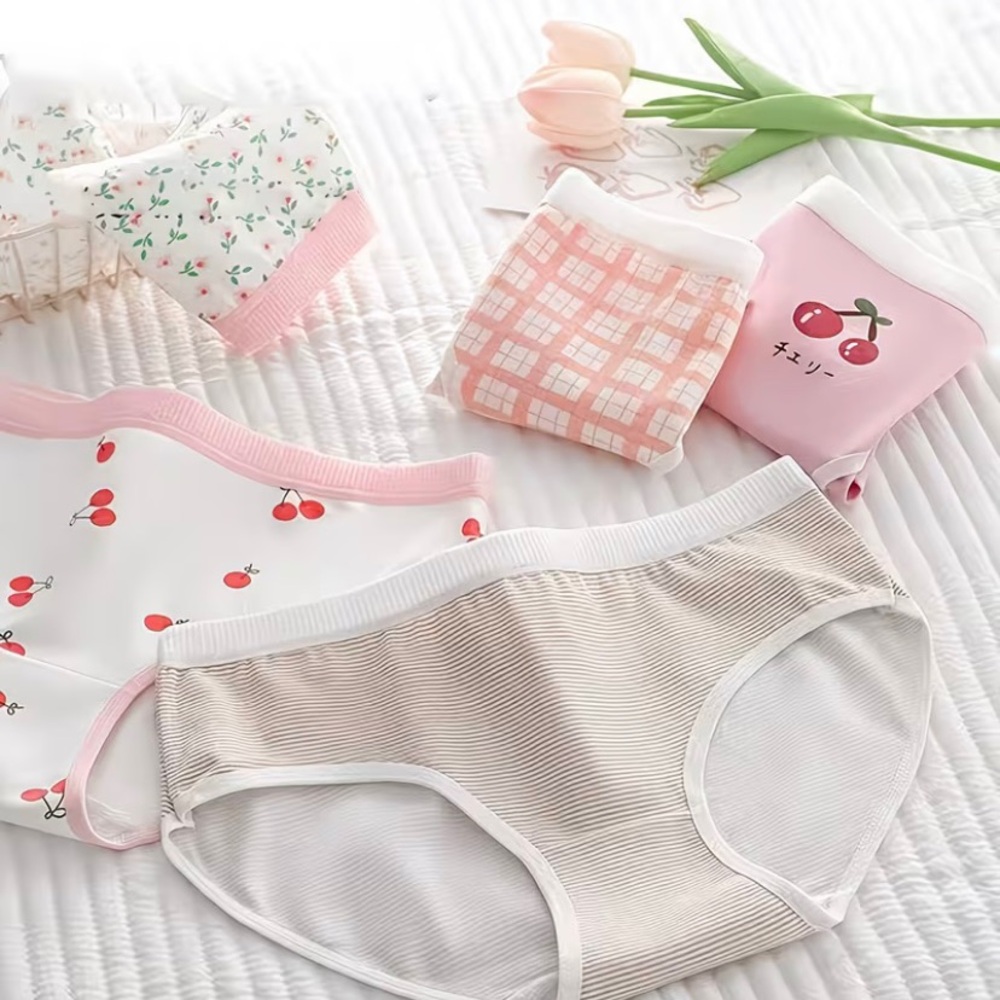 🆕 Boutique Set 5 Cute Bikini Underwear Panties Pink, White, Cream, Plaid, Cherry